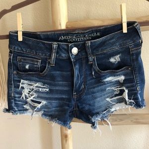 Super stretch shortie ripped American Eagle shorts